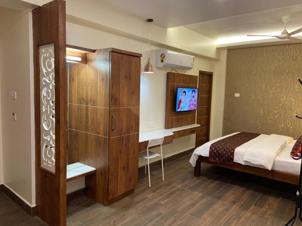 תני Le Shiv Executive Suite מראה חיצוני תמונה