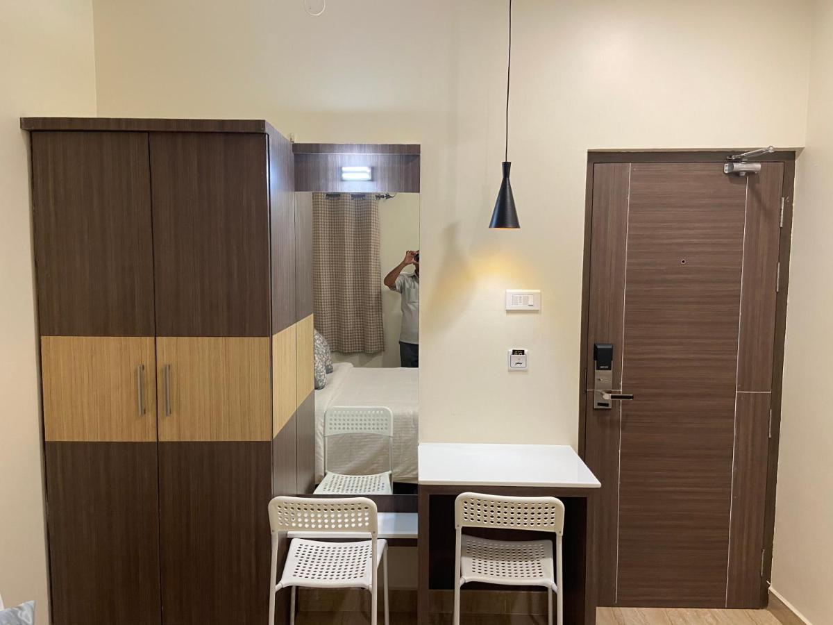 תני Le Shiv Executive Suite מראה חיצוני תמונה