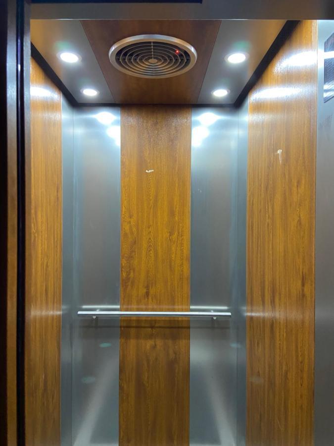 תני Le Shiv Executive Suite מראה חיצוני תמונה