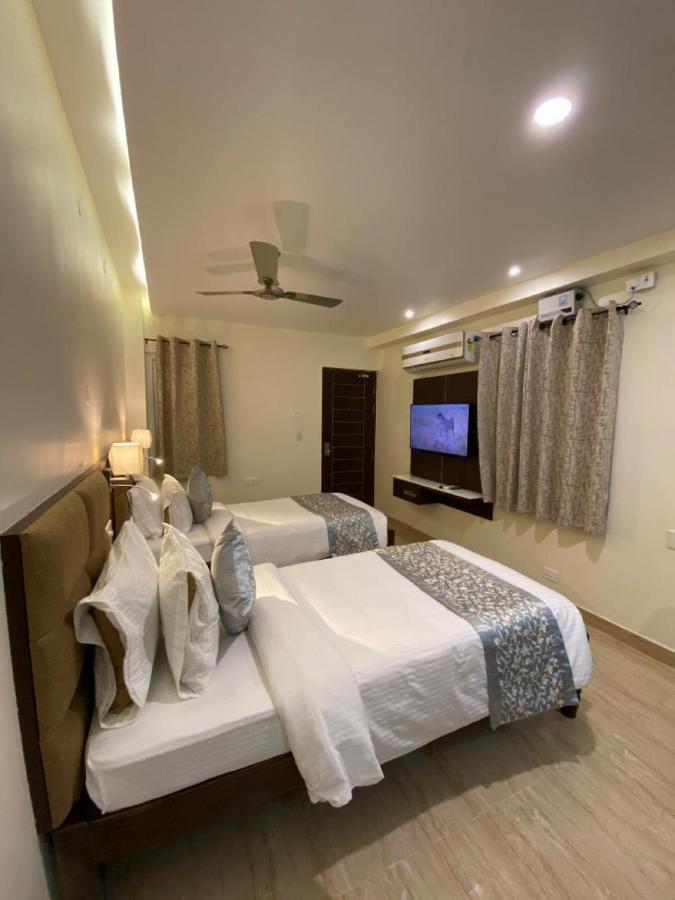 תני Le Shiv Executive Suite מראה חיצוני תמונה