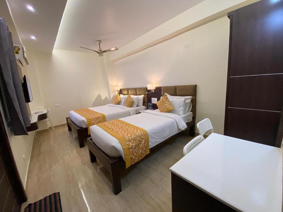 תני Le Shiv Executive Suite מראה חיצוני תמונה